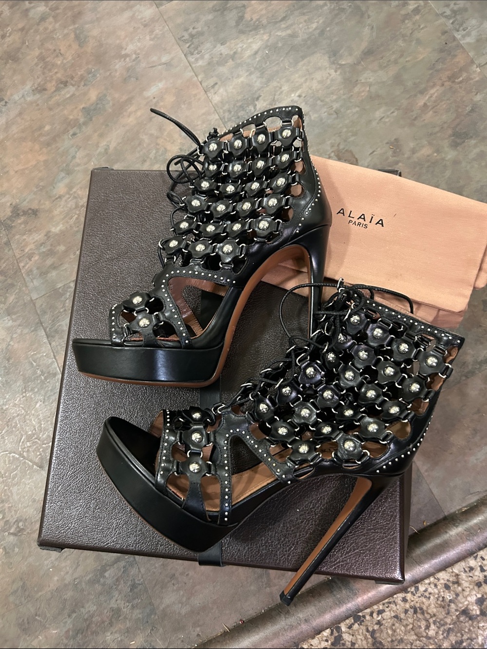 ALAiA Black Studded Lace-Up Cutout Stiletto Sandals SIZE 8 EXTREMELY RARE NEW